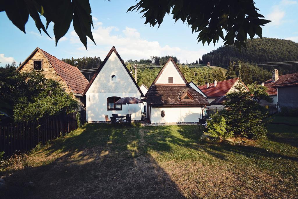Gasthaus Syparne Liptovský Ján Exterior foto